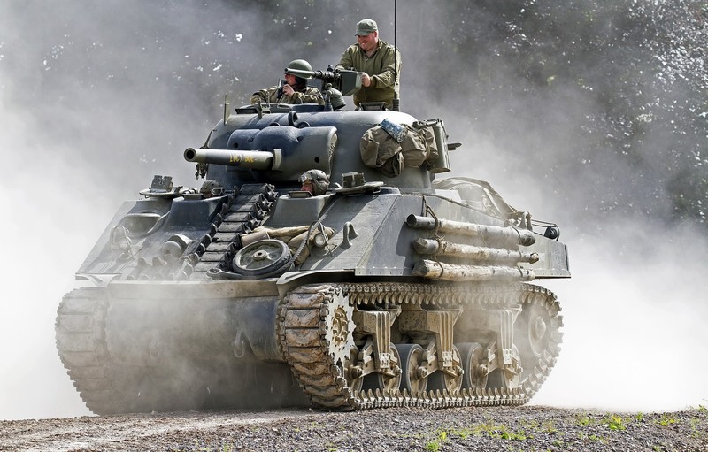 Sherman M4 hay T-34 moi la chien xa tot nhat The chien thu II?-Hinh-2