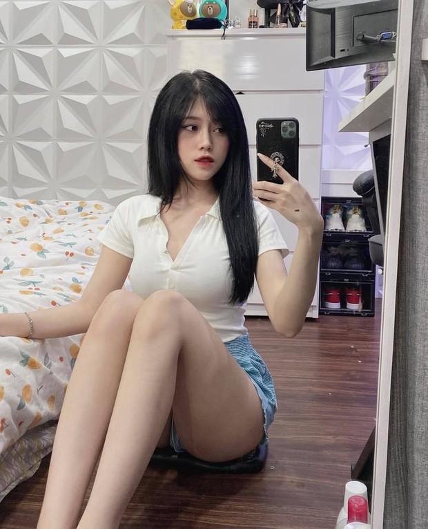 Nu streamer Thuy Tien tang qua sinh nhat bo chuan “gai ruou”