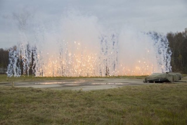 Nga cong bo he thong phong thu moi cho xe tang T-14 Armata-Hinh-5