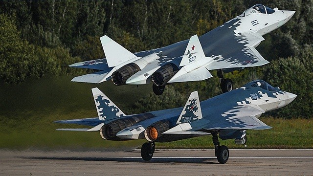 Dap tan tin don, Sukhoi khang dinh giao may bay Su-57 dung hen-Hinh-18