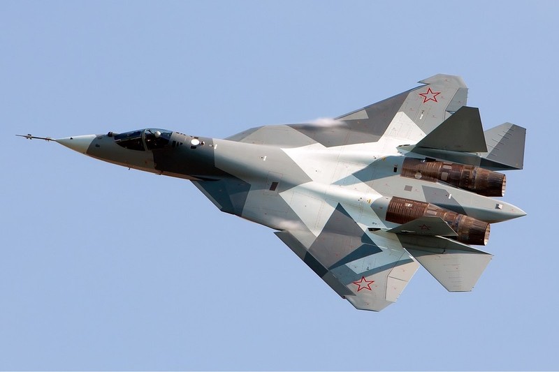 Dap tan tin don, Sukhoi khang dinh giao may bay Su-57 dung hen-Hinh-3