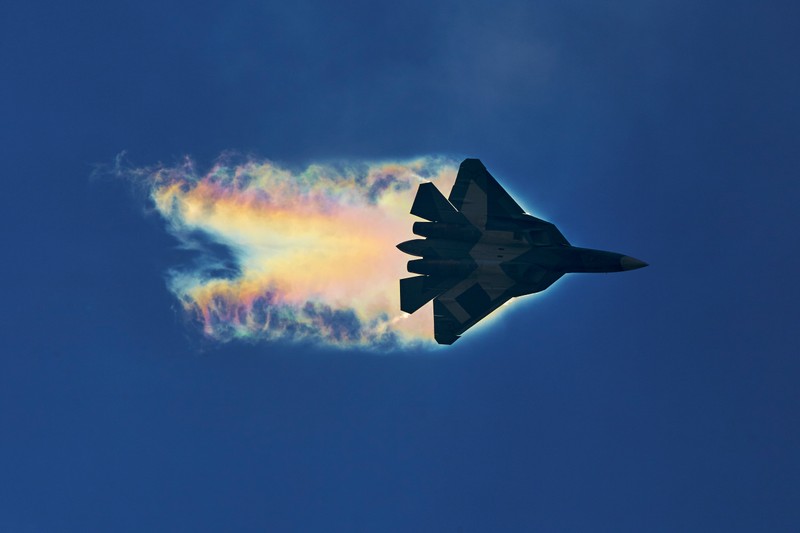 Dap tan tin don, Sukhoi khang dinh giao may bay Su-57 dung hen