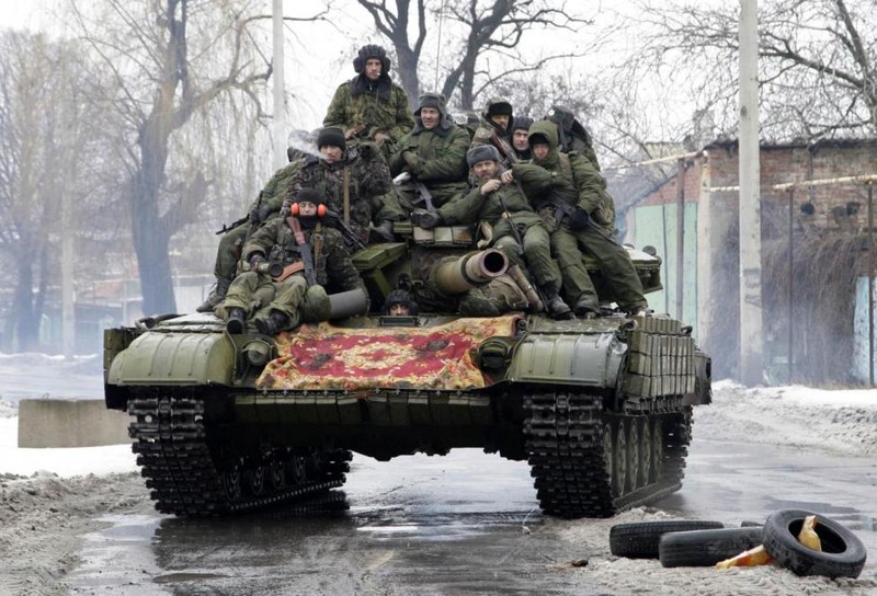 Ton that cua Ukraine o Donbass qua lon, buoc Kiev phai rut lui-Hinh-11