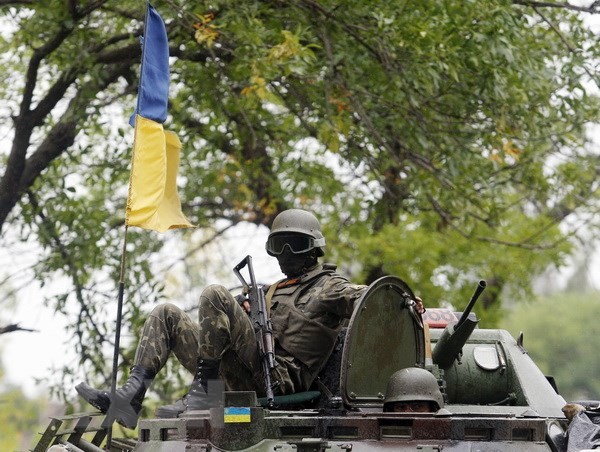 Ton that cua Ukraine o Donbass qua lon, buoc Kiev phai rut lui-Hinh-13