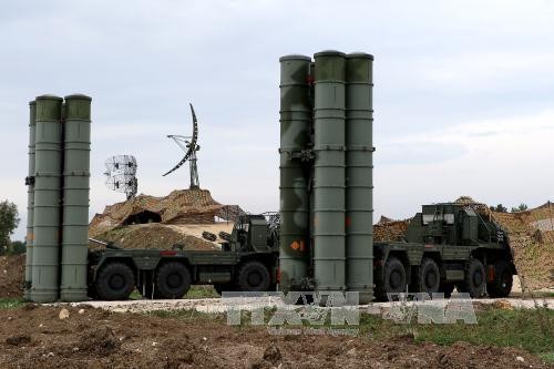 Ukraine dung su dung UAV TB2 o Donbass vi so S-400 Nga?-Hinh-10