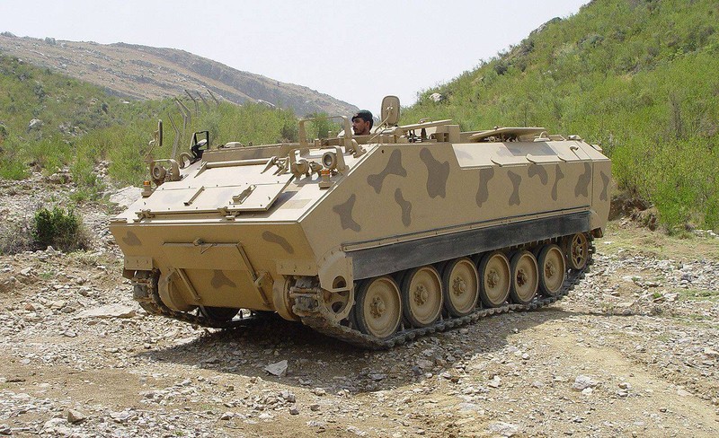 Thieu xe chien dau bo binh, Pakistan co VT-4 cung 