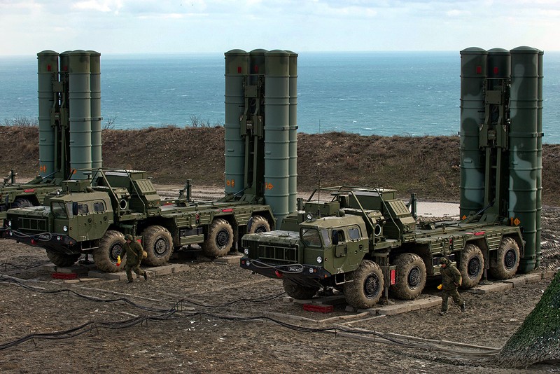 An Do tranh cai ve viec mua he thong phong khong S-400 cua Nga-Hinh-7