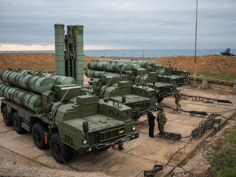 An Do tranh cai ve viec mua he thong phong khong S-400 cua Nga-Hinh-8