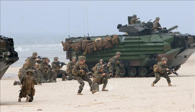 NATO cung nhieu nuoc phuong Tay lieu minh khieu khich Nga-Hinh-6