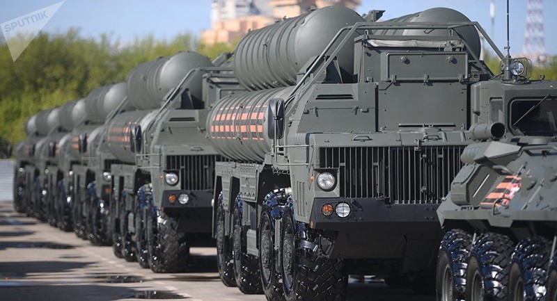 Iran choi lon, mua lien 24 tiem kich Su-35S; Belarus tu choi mua S-400-Hinh-10