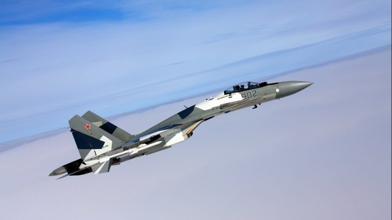 Iran chinh thuc chot don mua Su-35 voi toc do ban giao ky luc-Hinh-15