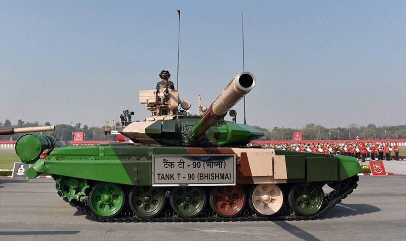 Khi Pakistan co xe tang VT-4, An Do tra loi bang T-90 va MK-1A-Hinh-18