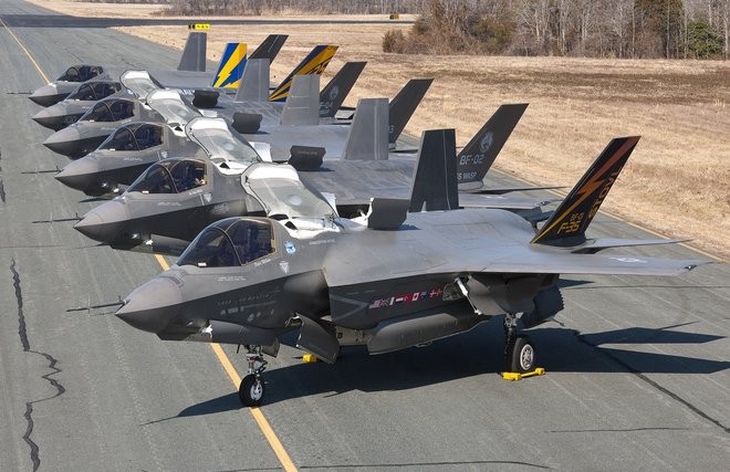 2021 la nam thanh cong nhat trong lich su 20 nam cua F-35-Hinh-16