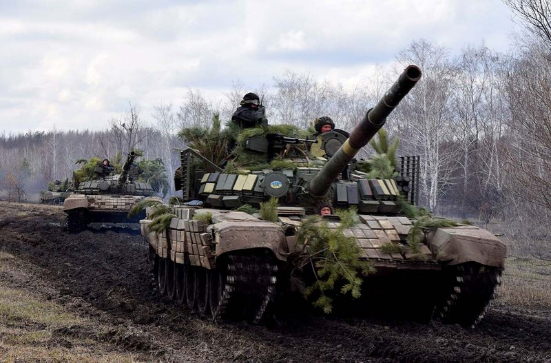Nga cuoi cung cung trien khai xe tang T-90M tai chien truong Ukraine-Hinh-5