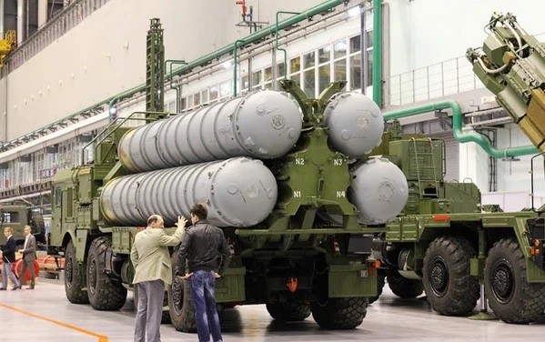 S-300 cua Syria phong dan, tin hieu gui den Tho Nhi Ky va Israel-Hinh-12