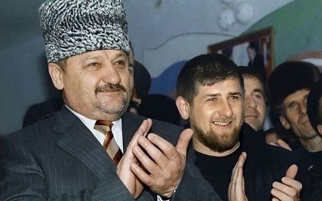 Cong hoa Chechnya da dua den Ukraine bao nhieu quan?-Hinh-12