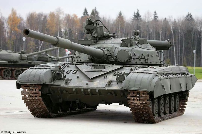 Moscow trang bi xe tang T-62M cho dan quan Ukraine than Nga?-Hinh-14