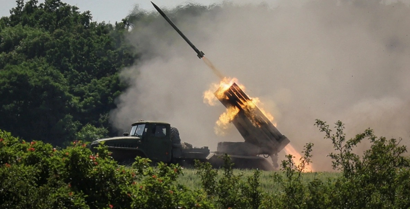 Mat tran Kherson ac liet: Ukraine tung vu khi chu luc vao cuoc-Hinh-10