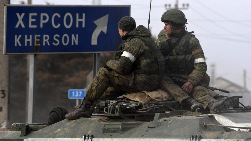 Mat tran Kherson ac liet: Ukraine tung vu khi chu luc vao cuoc-Hinh-13
