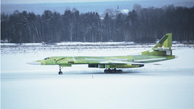 An Do mua may bay nem bom Tu-160, nuoc nao se la doi thu?-Hinh-12