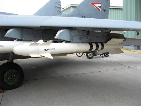 Vi sao MiG-29 van la may bay chien dau chu luc cua Ukraine?-Hinh-3