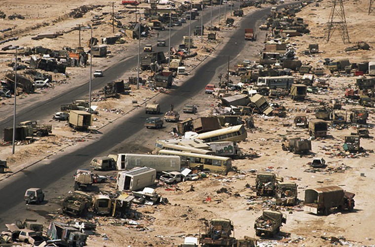 Mot trieu quan Iraq va 5.500 xe tang, bi danh bai trong 100 gio-Hinh-5