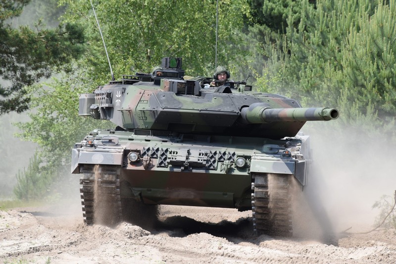 Cuoc dau tang lich su: Leopard-2 va T-90 o Kherson-Hinh-5