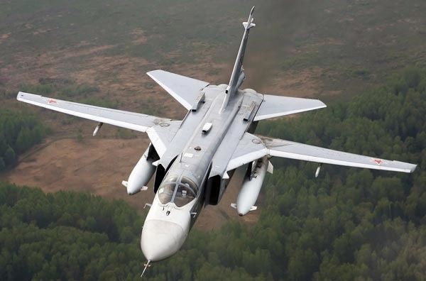 Tiem kich bom Su-24, “cuu vuong”mot thoi cua Khong quan Xo viet-Hinh-13