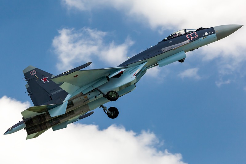 Tiem kich Su-35S ha hai truc thang Mi-8 va mot MiG-29 cung luc?-Hinh-2