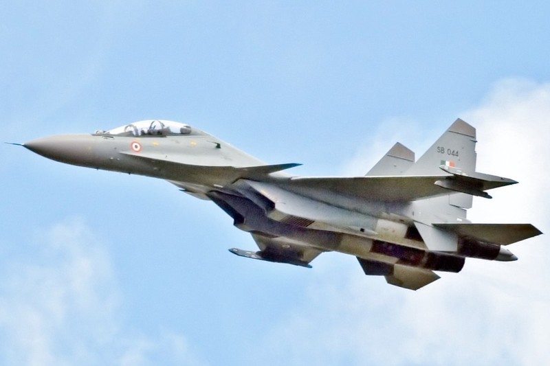 Su-30 lien tuc roi tai Ukraine, An Do phai nang cap gap-Hinh-12