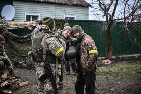 Quan doi Nga tim ra diem yeu trong tuyen phong ngu Ukraine-Hinh-9