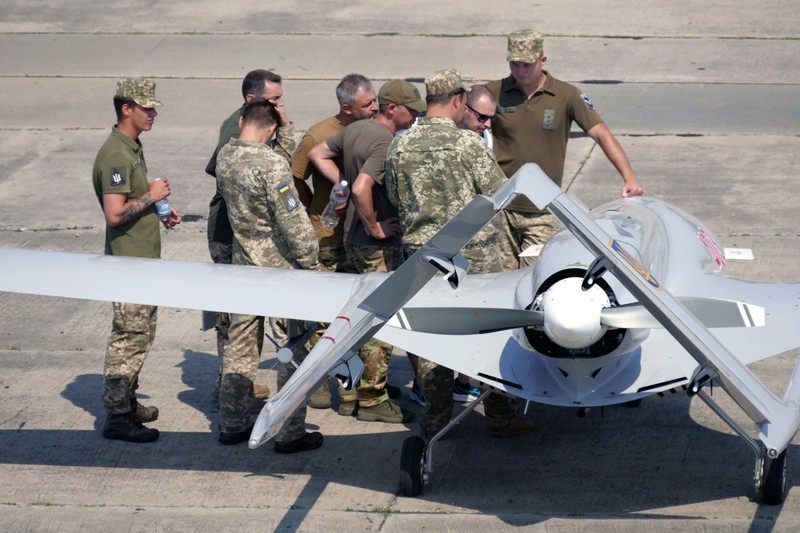 Nhung chiec UAV TB2 cuoi cung sot lai tren bau troi Ukraine-Hinh-14