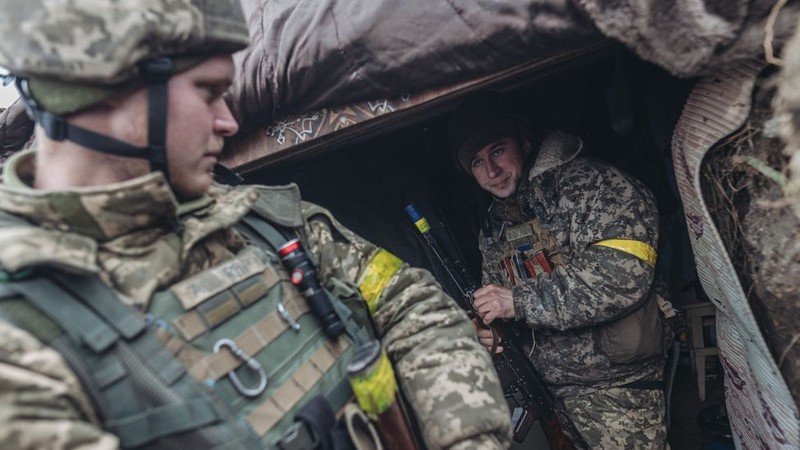 Menh lenh cua Kiev: Bang moi gia giu Bakhmut den ngay 24/2-Hinh-12