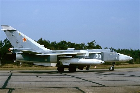 Tai sao Nga van tin dung tiem kich bom Su-24?-Hinh-12