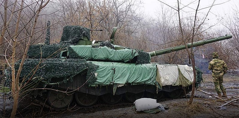 Ukraine tim thay bi mat gi sau khi “mo” xe tang T-90M-Hinh-2