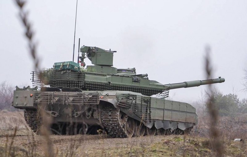 Xe tang T-90M Proryv cua Nga tac chien ra sao tai akhmut-Hinh-6