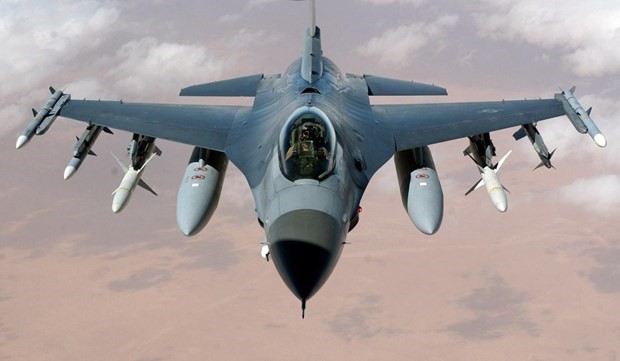 Cai kho cua Ukraine khi muon so huu tiem kich F-16