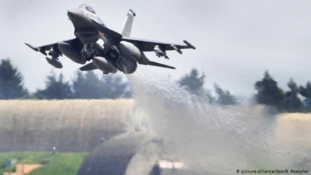 Chien tich “lay lung” cua F-16, tung cuu mang 52 linh dac nhiem Anh-Hinh-18