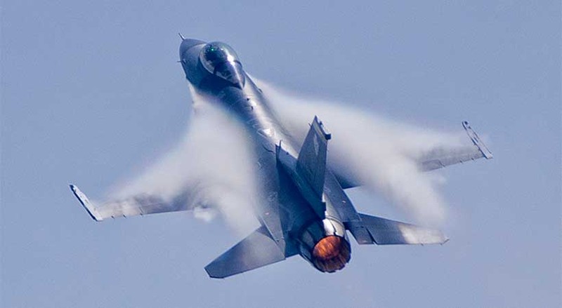 Chien tich “lay lung” cua F-16, tung cuu mang 52 linh dac nhiem Anh-Hinh-20