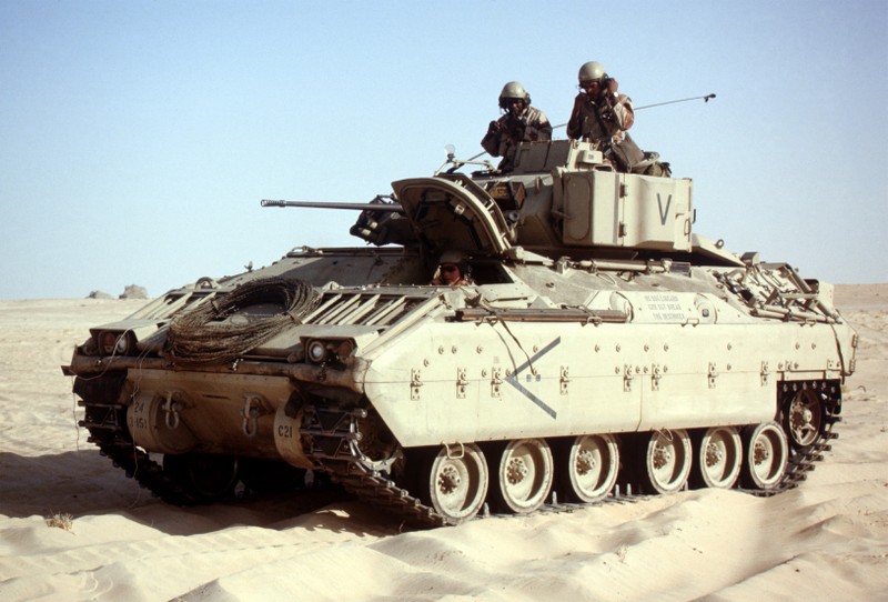 Xe tang M1 Abrams tac chien ra sao trong tay quan doi Ukraine?-Hinh-3