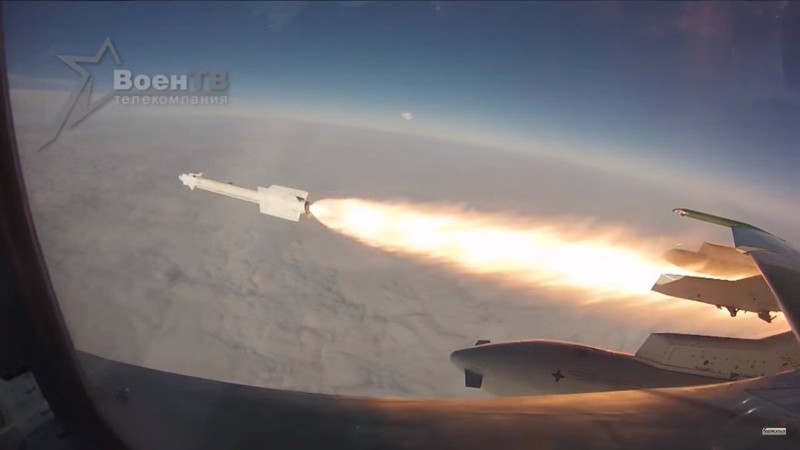Su-35S khi lam nhiem vu bay tuan tra o Ukraine mang vu khi gi?-Hinh-16