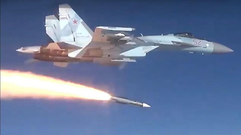 Su-35S khi lam nhiem vu bay tuan tra o Ukraine mang vu khi gi?-Hinh-9