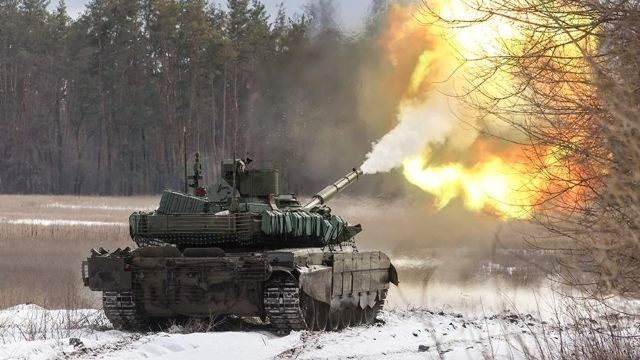 Xe tang T-90M Nga the hien ra sao tren chien truong Ukraine?