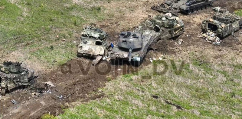 Khong phai truc thang Ka-52, UAV Lancet moi la hung than cua tang Leopard-Hinh-6