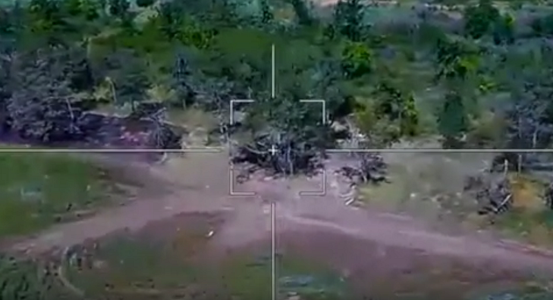 Khong phai truc thang Ka-52, UAV Lancet moi la hung than cua tang Leopard