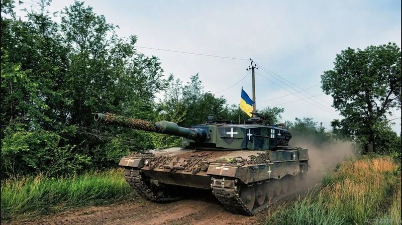 Xe tang nao co the thay Leopard-2 dao nguoc tinh the o Ukraine?