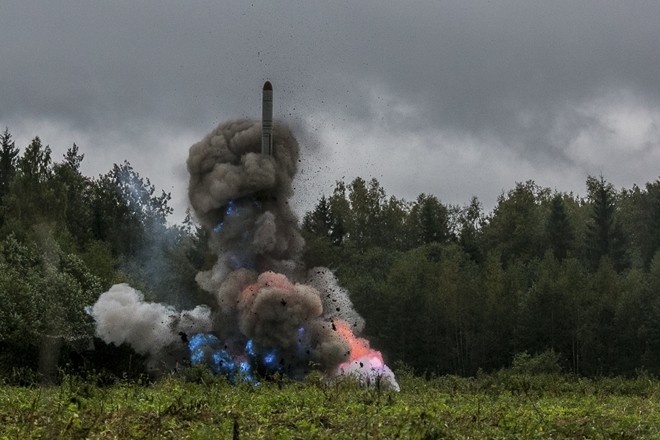 Qua mat phong khong Ukraine, ten lua Nga khien linh danh thue thiet hai nang-Hinh-15