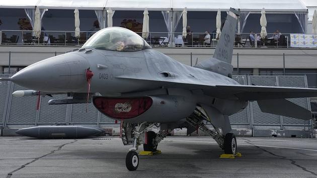 Lieu F-16 cua Ukraine co ton tai truoc he thong phong khong Nga?-Hinh-9