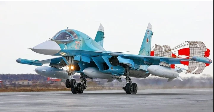 May bay Su-34 “bien hinh” tro thanh “doc nhat vo nhi” tren the gioi-Hinh-7
