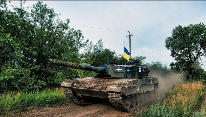 Xe tang Leopard-2 tro thanh “muc tieu quen thuoc” cua quan Nga
